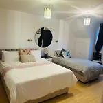 Bed & Breakfast Sonas House