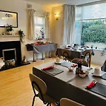Bed & Breakfast Sonas House