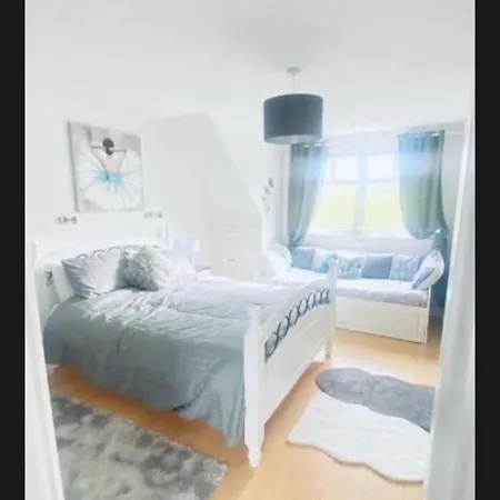 Sonas House Nocleg ze śniadaniem 3*