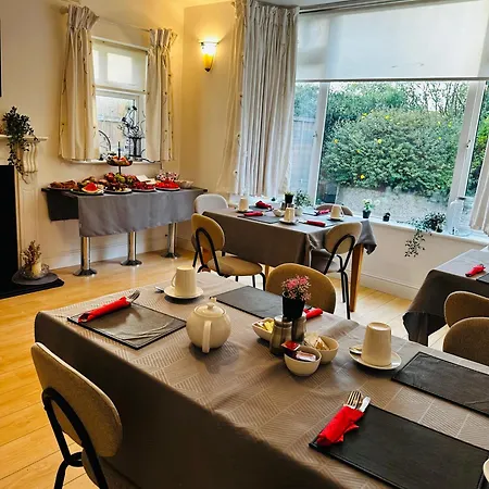 Sonas House Panzió 3*